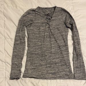 Hollister Gray Long Sleeve Tee